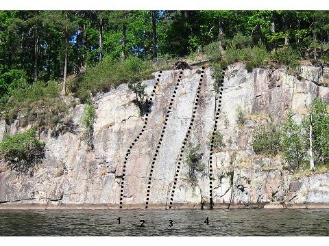 Presentation1 vänsteväggen liten